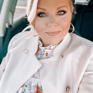Meet your Posher, Vicki